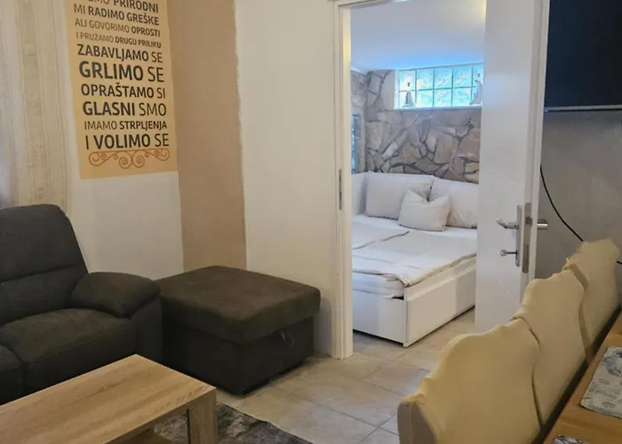 P Stil Apartment Sukosan